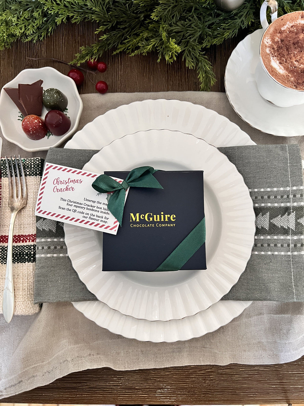 Christmas Cracker – 4 pc Mystery Bonbon Box